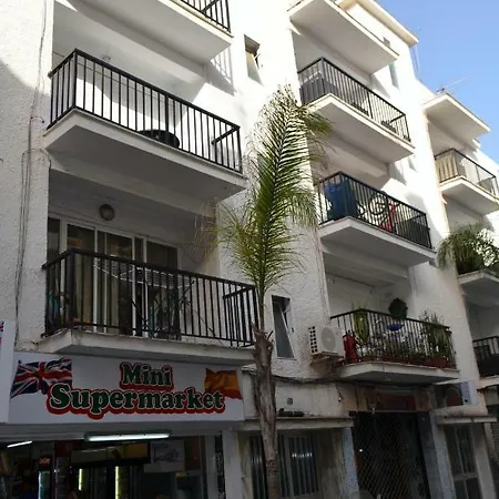 Cervantes Apartman *